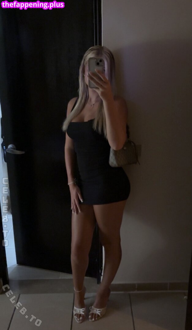 02.queenice / 18queenjce Meztelen OnlyFans Fotó #43