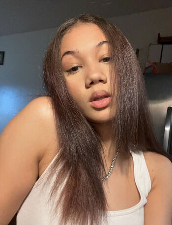 Full leaked V ariee private onlyfans photo