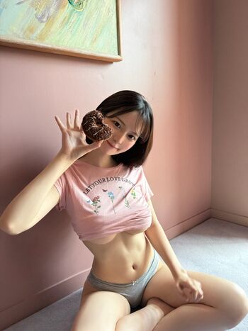 Full leaked Tn page private onlyfans photo