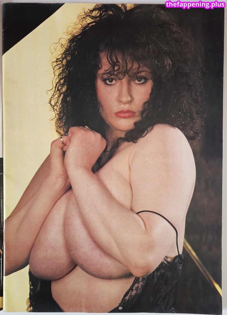 1980'S & Early 90'S Page 3 Girls / GlamourTeaJames / https: / mariawhittaker Nahá OnlyFans fotografie #1008