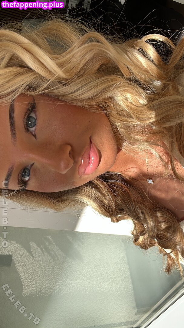 19j0yc3 Nahá OnlyFans fotografie #3