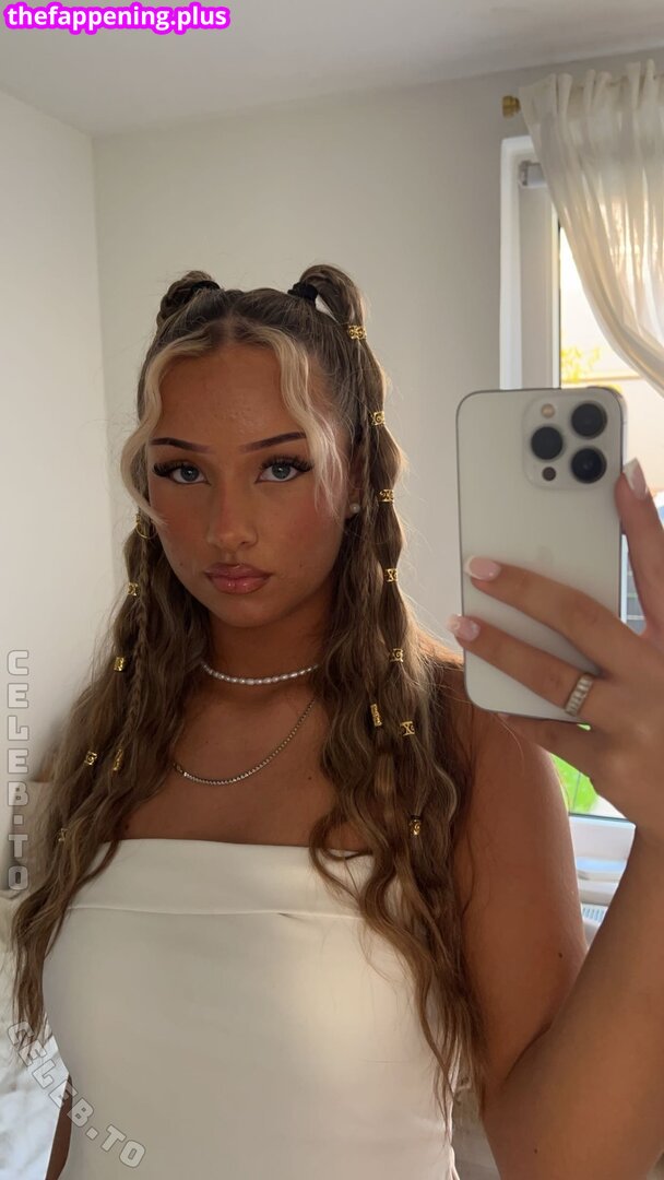 19j0yc3 Фото оголеного OnlyFans #8