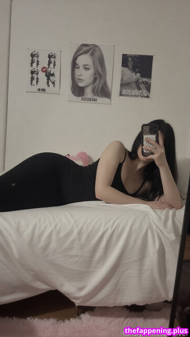 222madelynn / fcknmaddy / fcknmaddyy नग्न OnlyFans फोटो #16