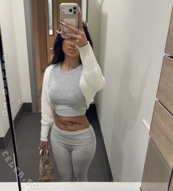 Full leaked Leyla private onlyfans photo