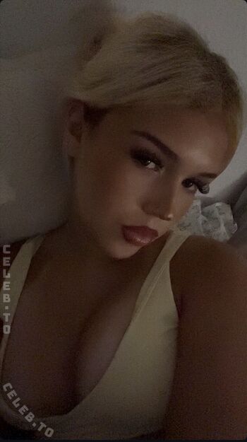 Full leaked Hanaaa private onlyfans photo
