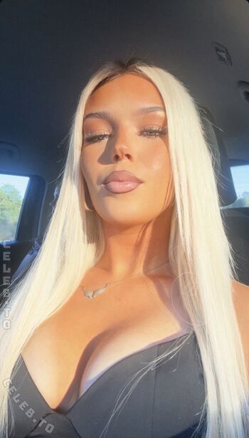 Full leaked Hanaaa private onlyfans photo