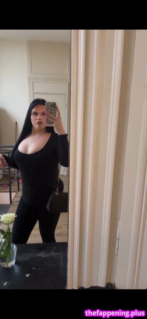 699.sharonn / sharon.699 Çıplak OnlyFans Fotoğrafı #1