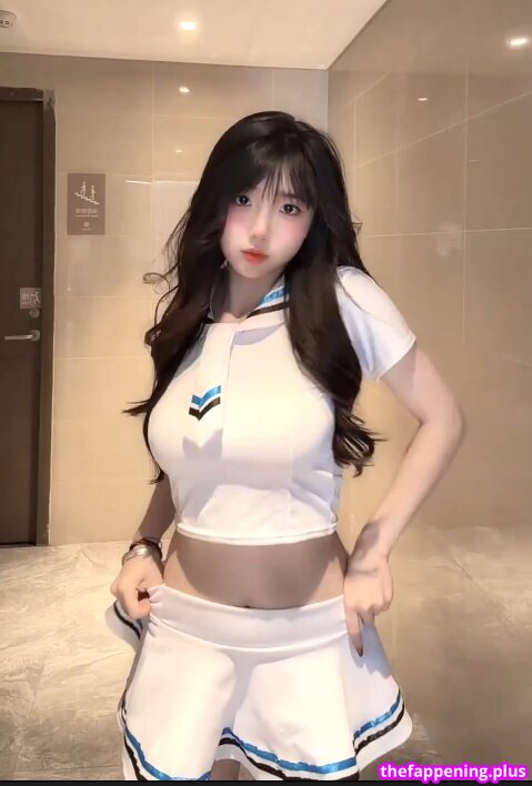 77__sunnyyy_ / 77_sunnyyy / hotgirlsunny / https: Foto OnlyFans Nua #59