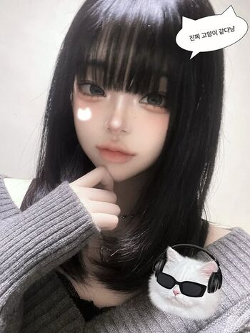 825io