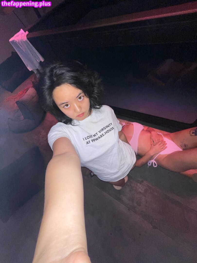 99WAREH0USE / 99WareHouse / cw / favicon.ico / https: Foto OnlyFans Nuda #38