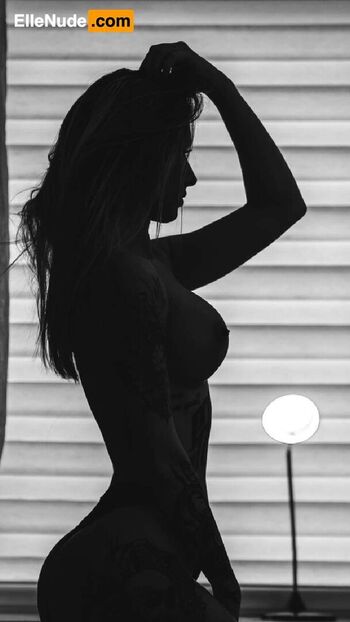 Full leaked Deline private onlyfans photo