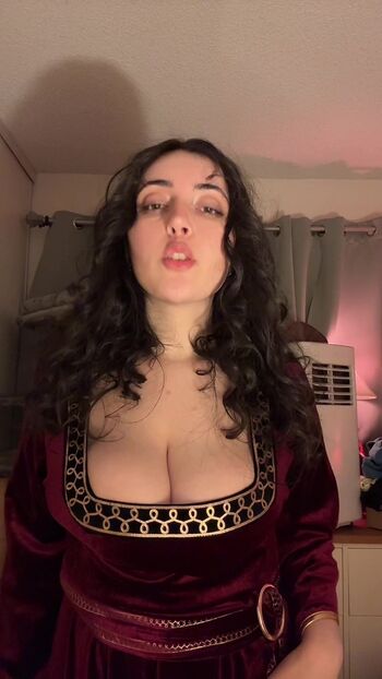 Full leaked Gummyhead private onlyfans photo