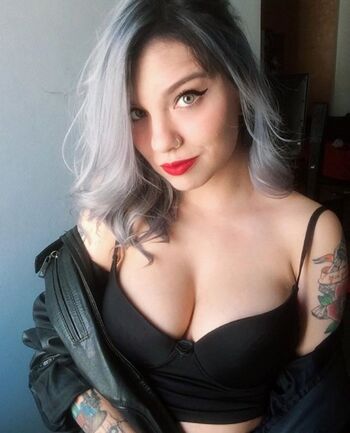 Full leaked Ggy private onlyfans photo
