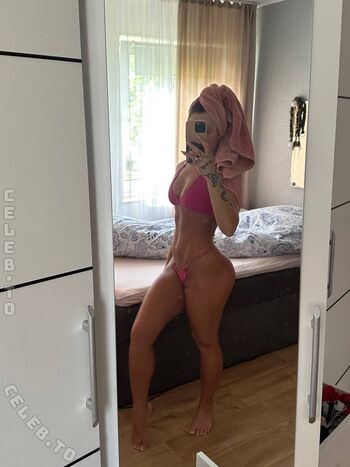 Full leaked Tskimmyxo private onlyfans photo