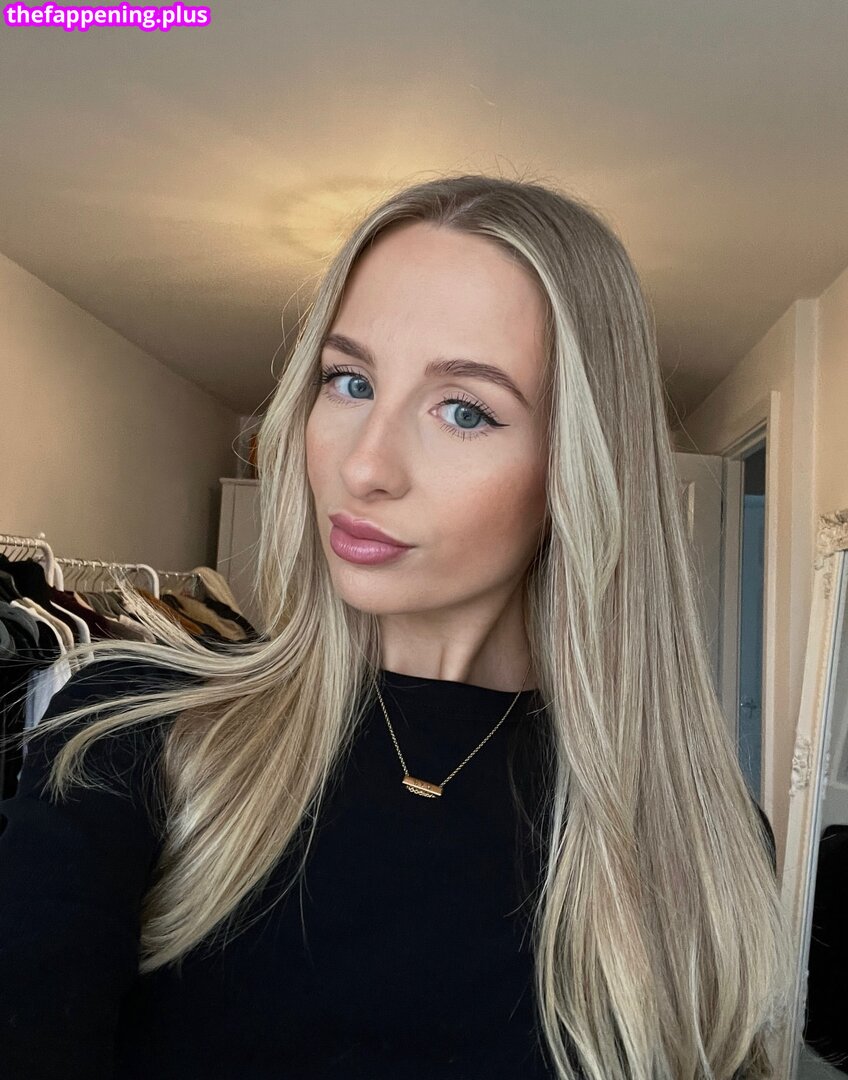 aadrianarose / aadrianarose_ Photo OnlyFans Nu #77