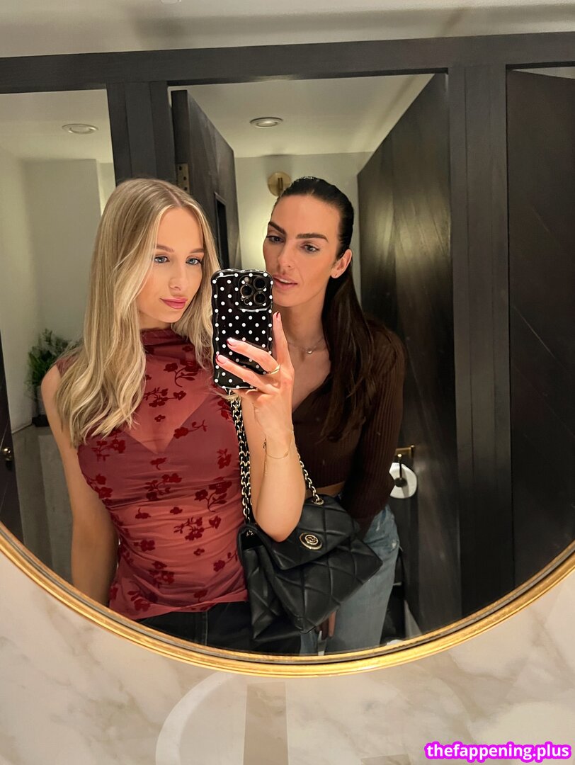 aadrianarose / aadrianarose_ Naken OnlyFans Foto #83