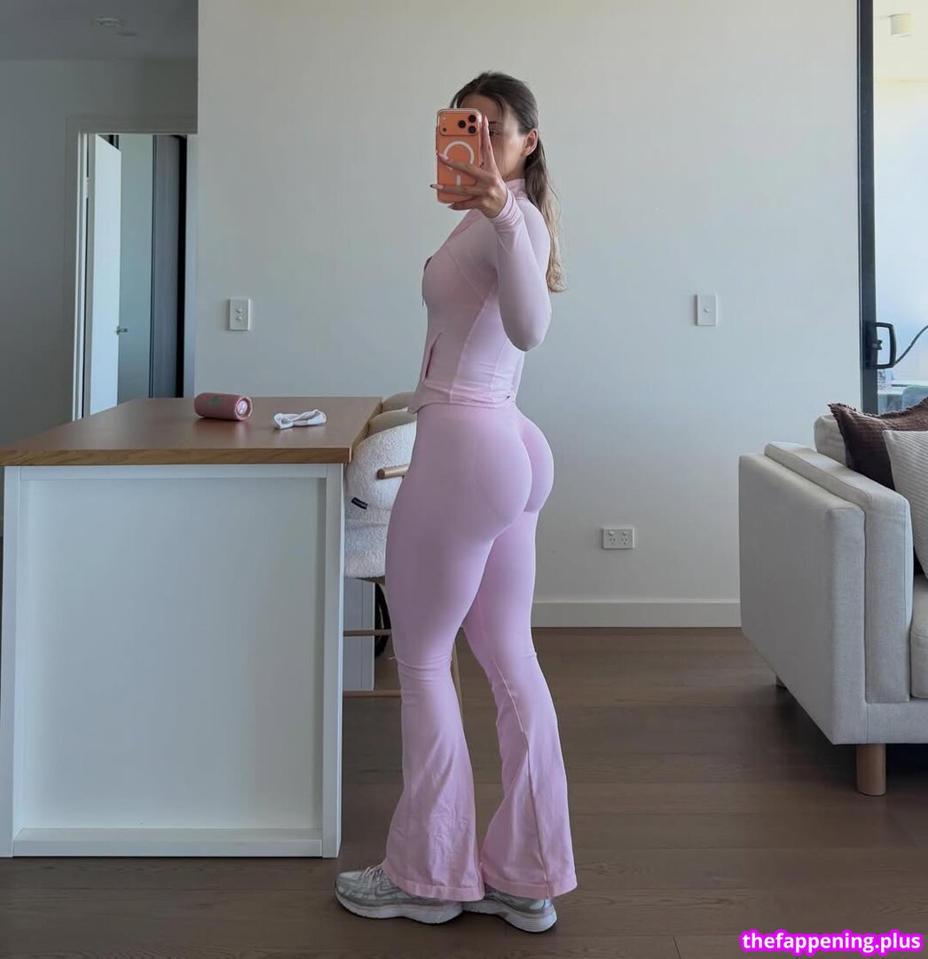 Aalia Schembri / Aaliaschembrii Фото оголеного OnlyFans #93