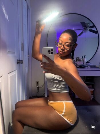 Full leaked Aaliyah monet private onlyfans photo