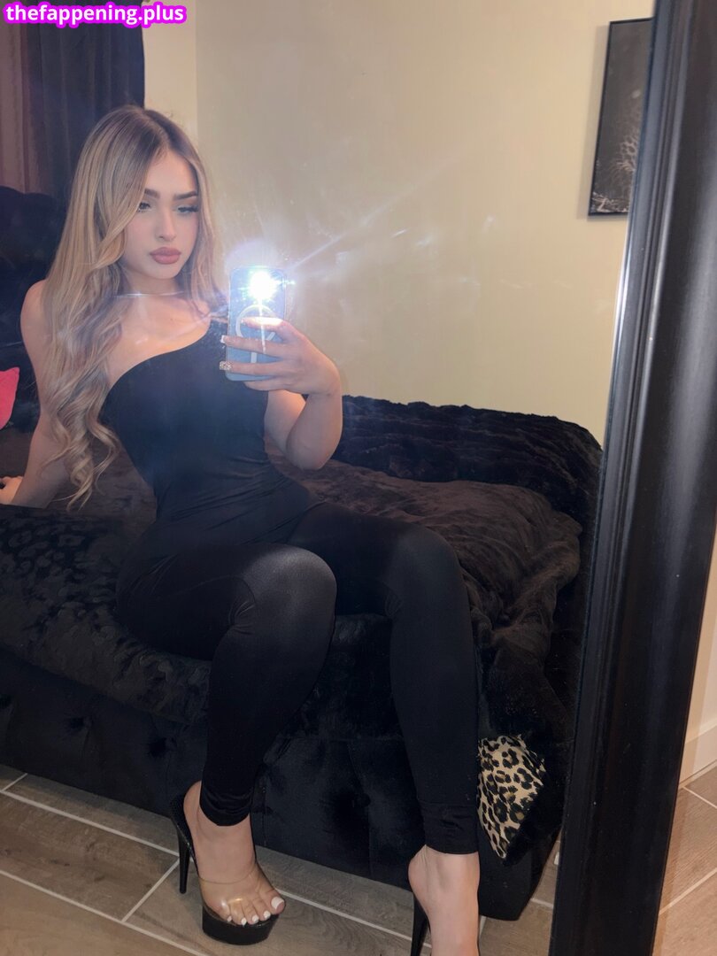 aaliyahhh.n Foto OnlyFans Nua #25