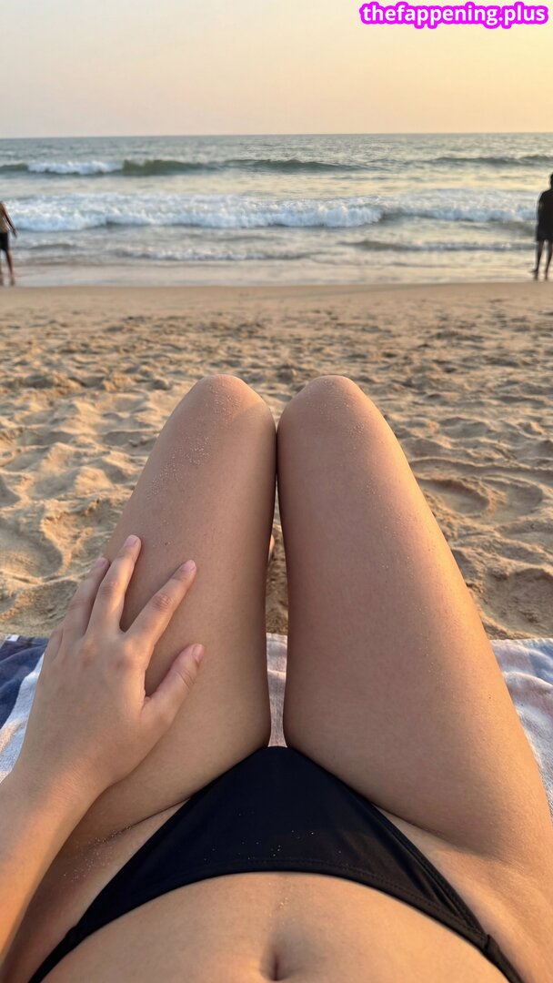 Aania Sharma / aaniasharmaa / https: Fotografie OnlyFans Dezbrăcată #7