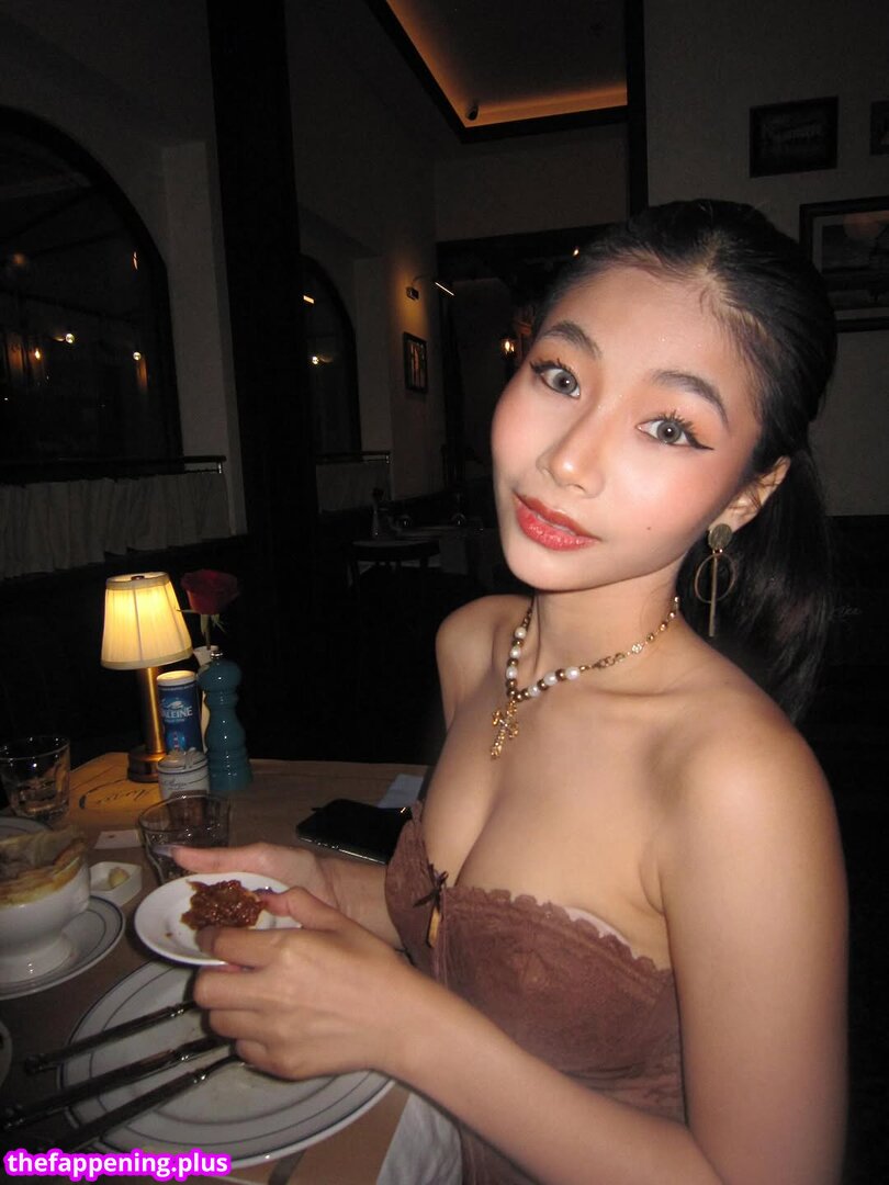 Saipetch B. / aaomhelloo 누드 OnlyFans 사진 #107