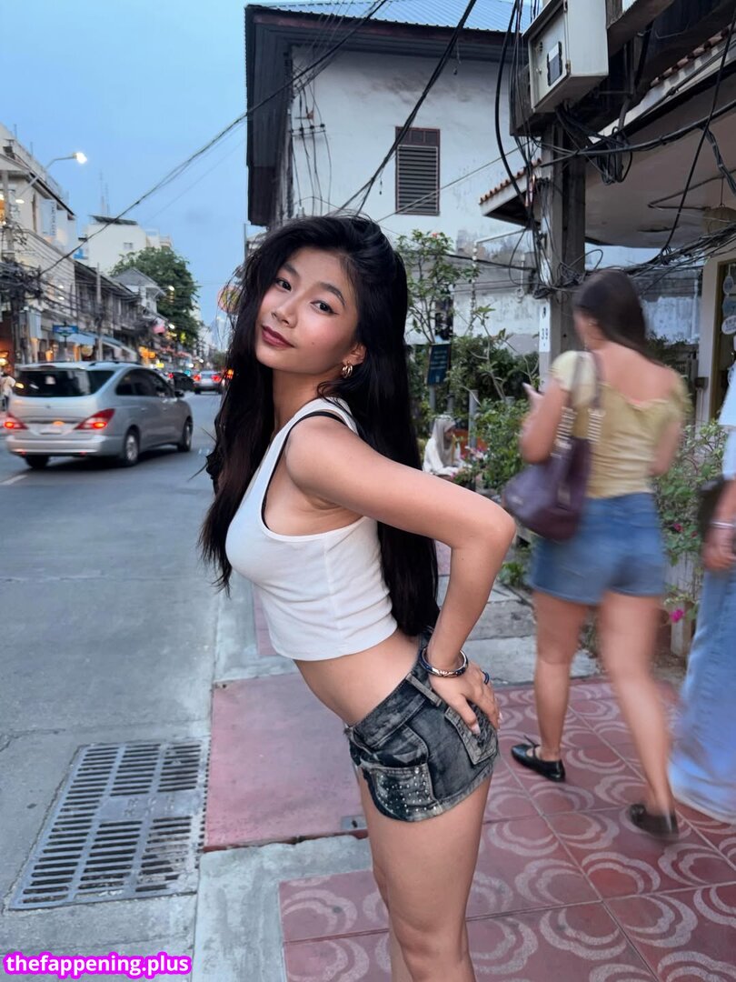 Saipetch B. / aaomhelloo Φωτογραφία Γυμνών OnlyFans #224