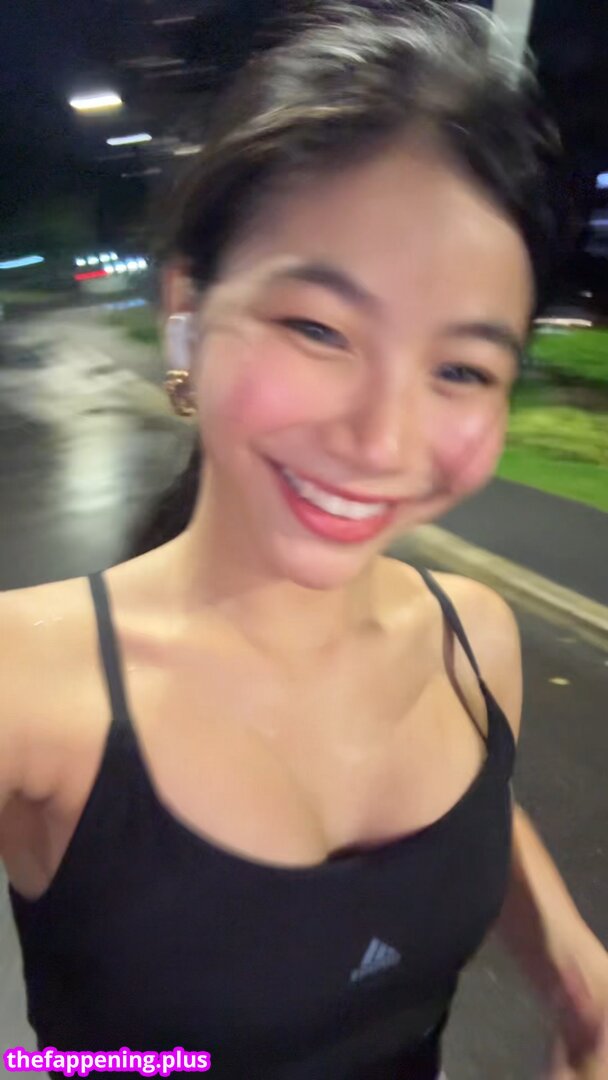 Saipetch B. / aaomhelloo Photo OnlyFans Nu #234