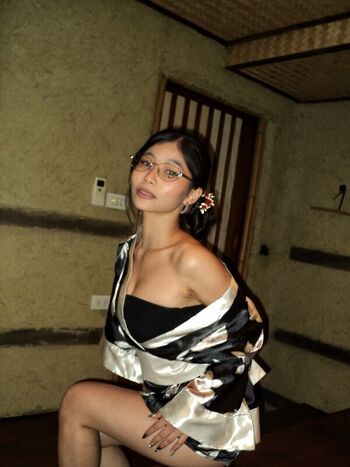 Full leaked Aaomhelloo private onlyfans photo