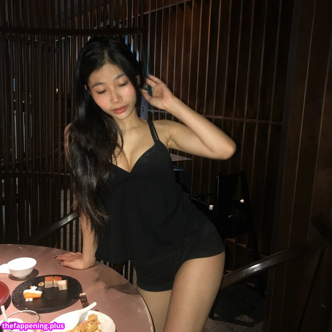 Saipetch B. / aaomhelloo Naken OnlyFans Foto #335