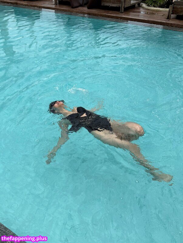 Saipetch B. / aaomhelloo Çıplak OnlyFans Fotoğrafı #349