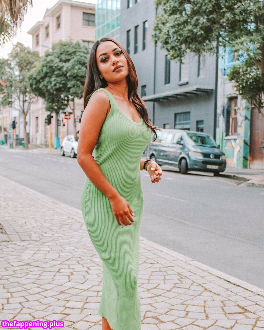 Aaqeelah Essop / instagram.com Foto OnlyFans Nua #42