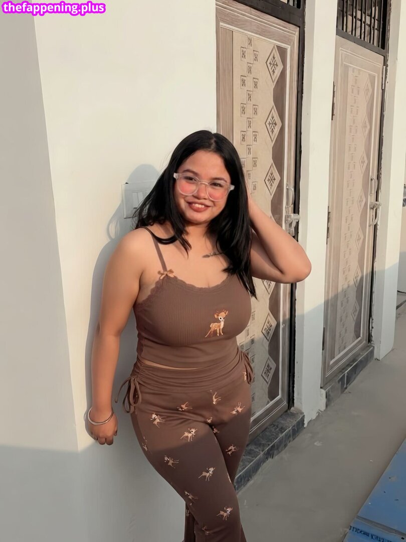 Aastha Singh / aasthaaax / voidedfiction / yaar.aasthaa Фото оголеного OnlyFans #32