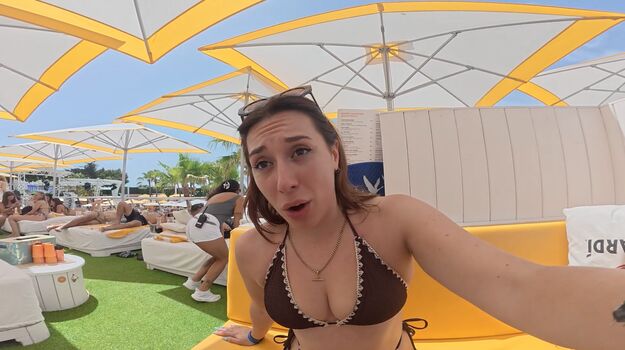 Full leaked Abby boom private onlyfans photo