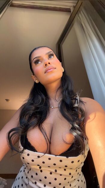 Full leaked Abida private onlyfans photo