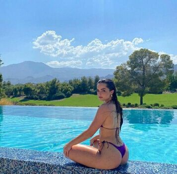 Full leaked Addison rae page private onlyfans photo