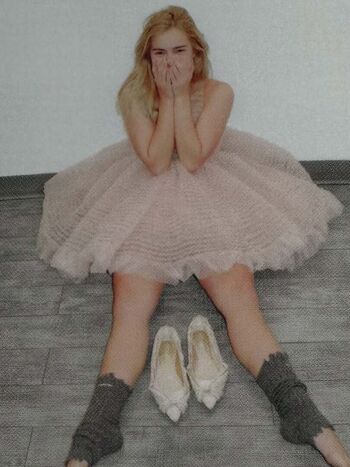 Full leaked Addison rae  page private onlyfans photo