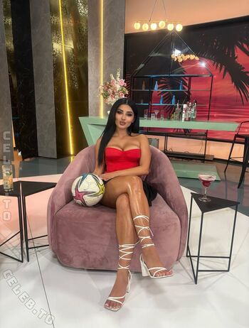 Full leaked Adelina hyseni private onlyfans photo
