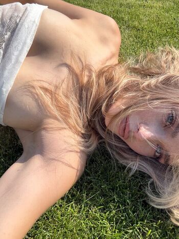 Full leaked Adelinafien private onlyfans photo