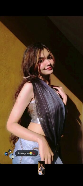 Full leaked Adhuvaii private onlyfans photo