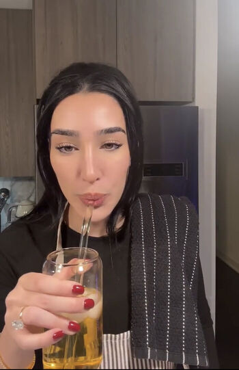 Full leaked Adolladola private onlyfans photo