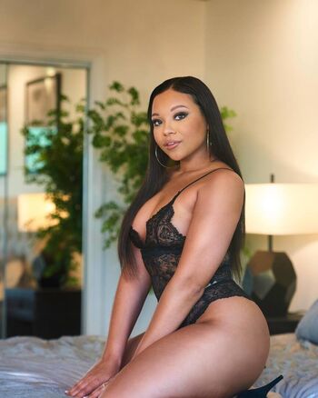 Full leaked Adriana maya page private onlyfans photo