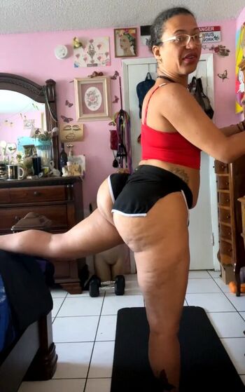 Full leaked Afiya sunshine page private onlyfans photo