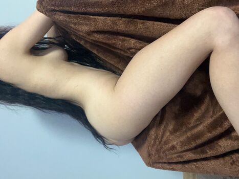 AI Generated Celebrity Nudes