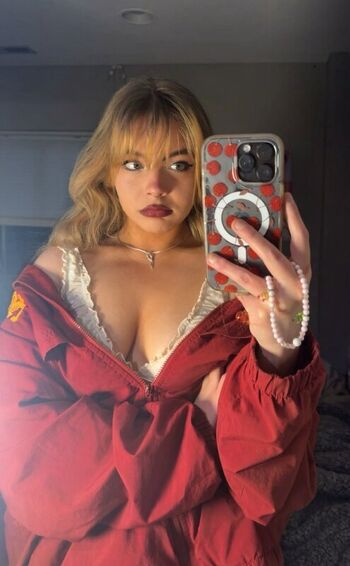 Full leaked Aiiygatorz private onlyfans photo