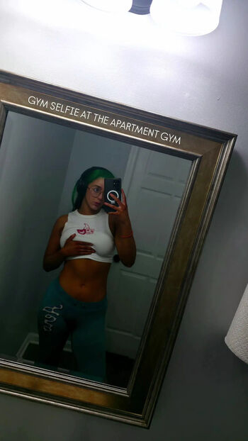 Full leaked Airica demia  page private onlyfans photo