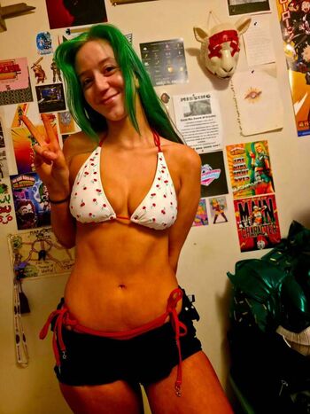 Full leaked Airica demia page private onlyfans photo