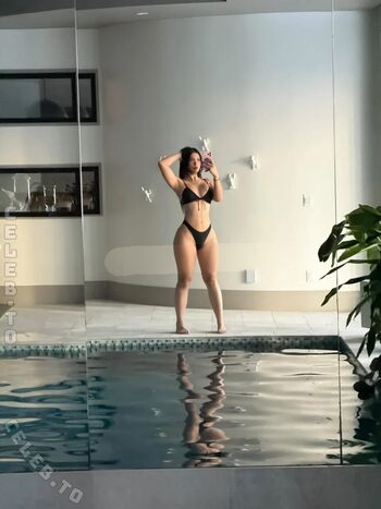 Full leaked Aishah sofey private onlyfans photo
