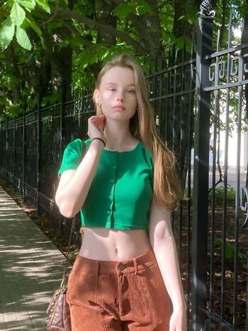 Full leaked Aislyworld private onlyfans photo