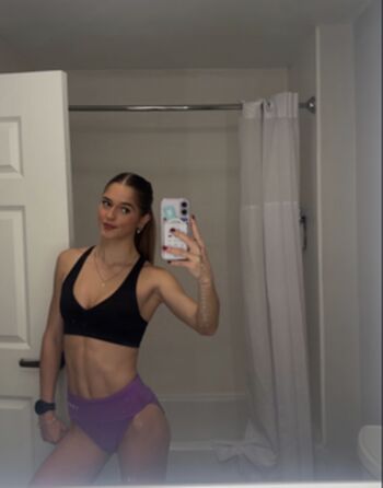Full leaked Aiva pinches private onlyfans photo