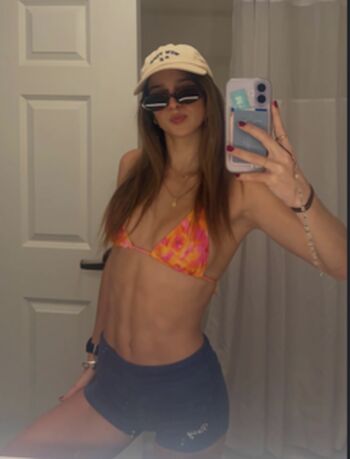 Full leaked Aiva pinches private onlyfans photo